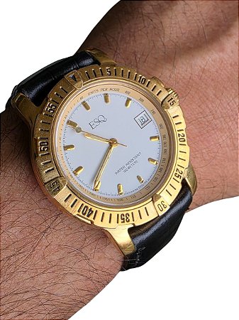 Relógio ESQ by Movado Suíço ETA Quartz 100m Dourado com Pulseira de Couro
