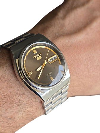 Raro Seiko 5 Olho De Boi Vintage 1982 Automático 7009-8970 - Prateado - Prateado - Sunburst