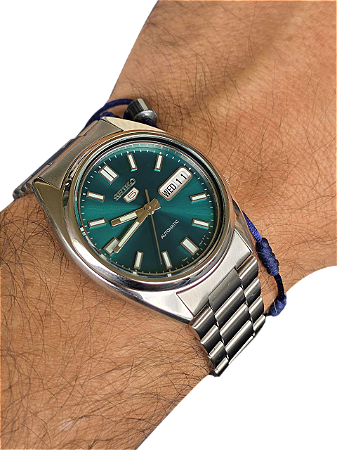 Relógio Seiko 5 Automático 21 Rubis Vintage Verde Prateado
