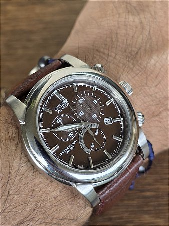 Citizen Eco-Drive AT0550-11X Cronógrafo Marrom 41mm Raro Excelente Estado