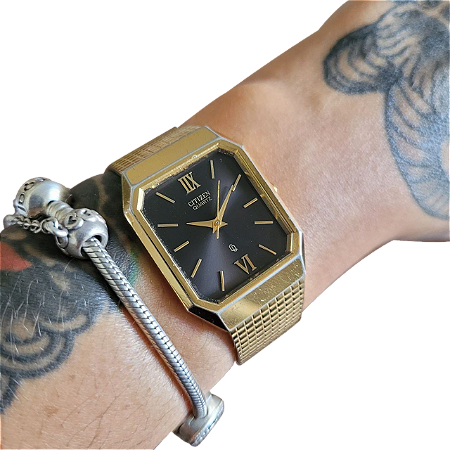Relógio Unissex Citizen Quartz Vintage 6030-S01282 Anos 80 Dourado Clássico