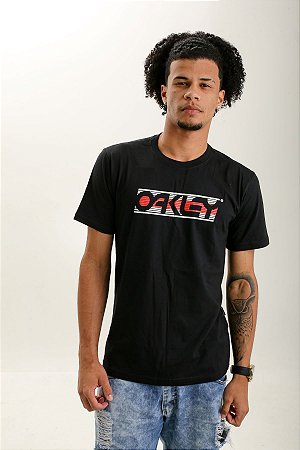 Camiseta Masculina Oakley Preta