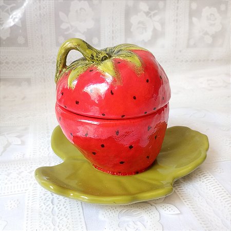 Morango de porcelana _ decorativo artesanal pintados á mão
