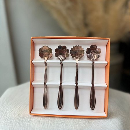 Jogo de Colheres Flores 4 peças Rose Gold
