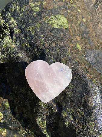 Coração de Quartzo Rosa | Cristal de Amor Próprio e Calma
