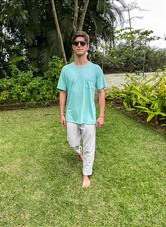 Camiseta Minimalista bolso Botonê Eco- Verde Absinto