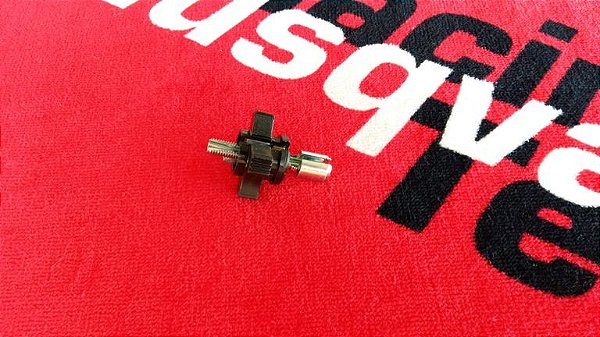 Regulador do comando de embreagem Husqvarna TE 400-410-570-610