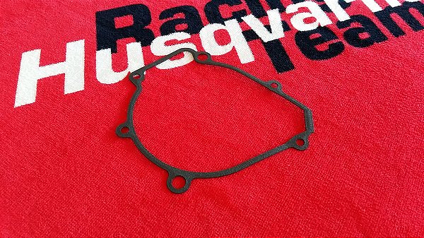 Junta da tampa do magneto Husqvarna TE 250 - 310 - 450 - 510 03 - 10