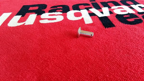 Pino de acionamento do freio traseiro Husqvarna WR