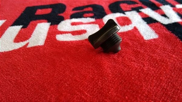 Tampa de abastecimento do óleo Husqvarna WR