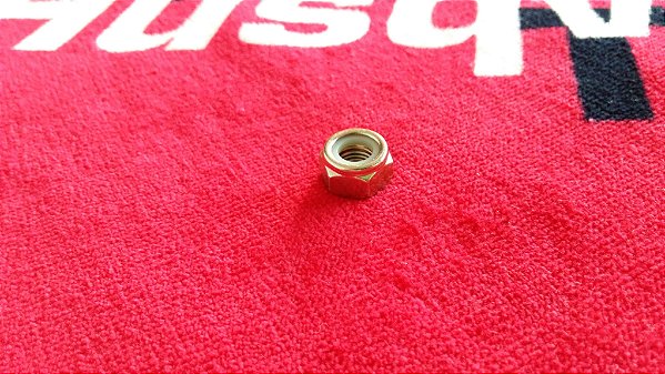 Porca 10MM do amortecedor traseiro Agrale Scooters