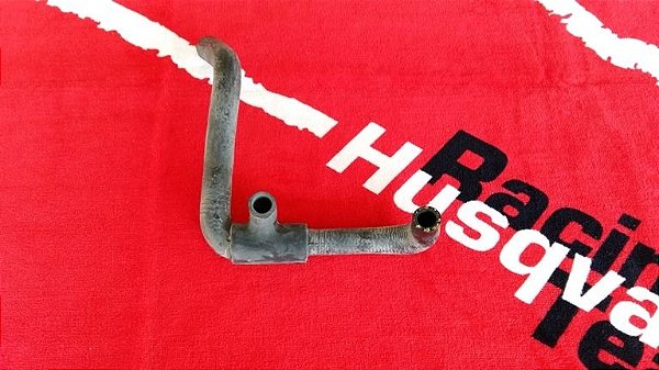 Mangueira inferior dos radiadores Husqvarna WR 250-300-360