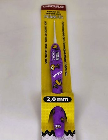 Agulha de Crochê Soft Emborrachada Estampa Snoopy - 2,0mm