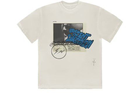 Travis Scott x Fragment Camiseta Manifest Creme