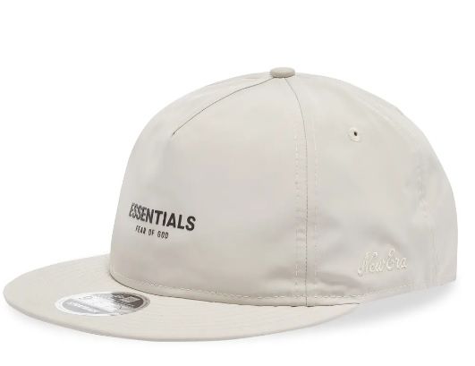 Fear of God Essentials x New Era Boné Moonstruck
