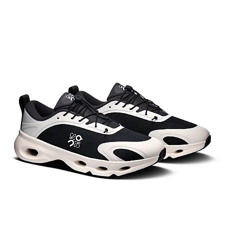 Loewe x On Cloudsolo Black/EggShell