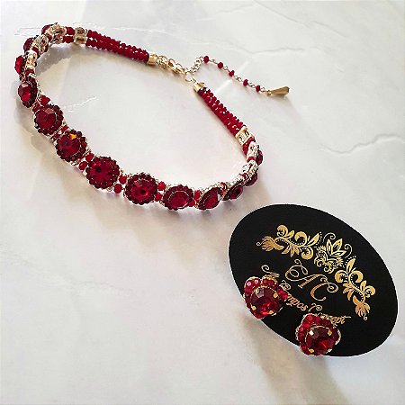 Conjunto de Choker e Brincos Dourados com Cristais