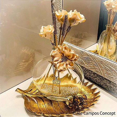 Difusor de Aromas em Vidro Redondo Transparente Decorado com Flor Champagne e Pérolas