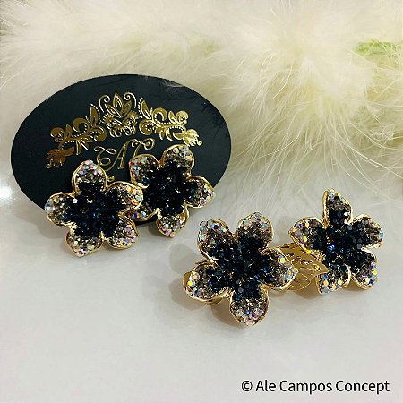 Conjunto de Brincos e Prendedor de Cabelos Flor Azul e Dourado