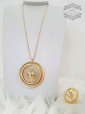 Conjunto Estilizado em Dourado e Cristal Swarovski
