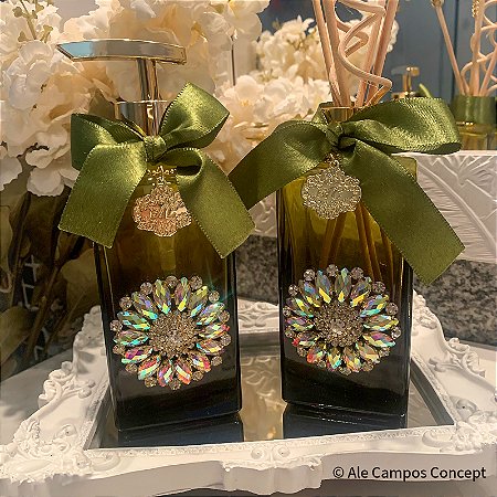 Difusor de Aromas ou Sabonete Líquido Degrade Verde e Preto Finamente Decorados com Cristais e Strass