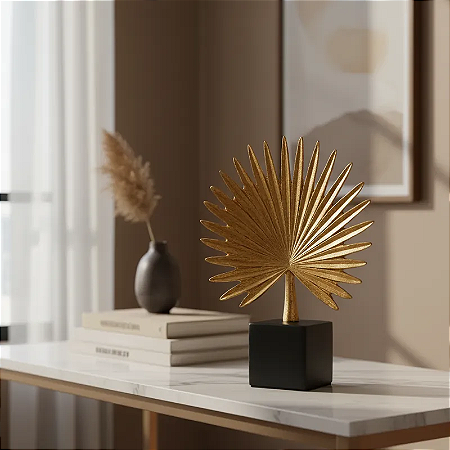 Escultura Decorativa Folha Leque em Resina Dourado 18x13,5cm