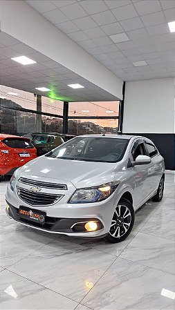 Chevrolet onix lt