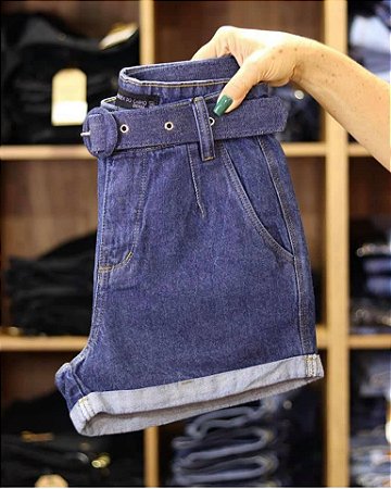 Short Baggy Escuro Cinto Encapado