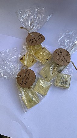 Sabonete artesanal Raizes do Brasil lavanda 30 g