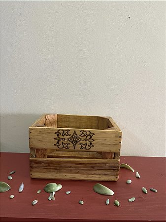 Cachepô ou Cachepot em madeira (F-02)