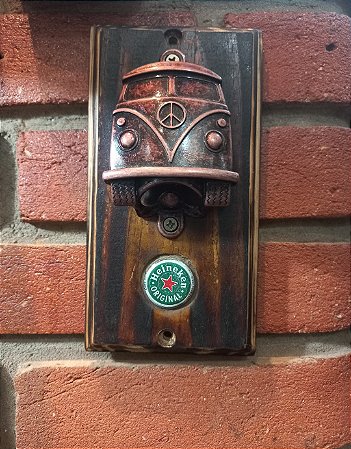 Abridor de garrafas em madeira magnetizado (AGM-02)