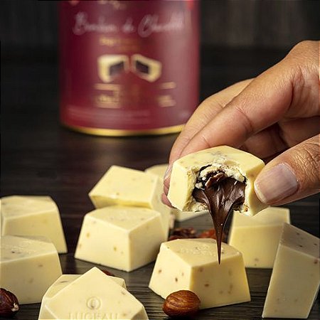 Bombom Chocolate Belga Branco c/ Creme de Avelã  - Luckau