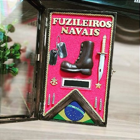MOLDURA FUZILEIROS VERTICAL BOTA RESINA