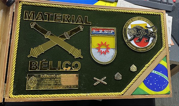 MOLDURA EB ( 3 BRASÕES)