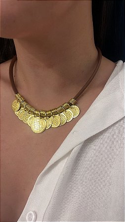 Colar corino medalha