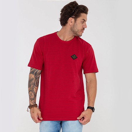Camiseta Quiksilver vermelha