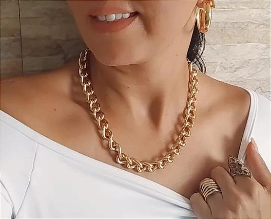 Colar Elos Dourado