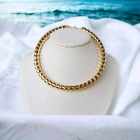 Choker torcida dourada