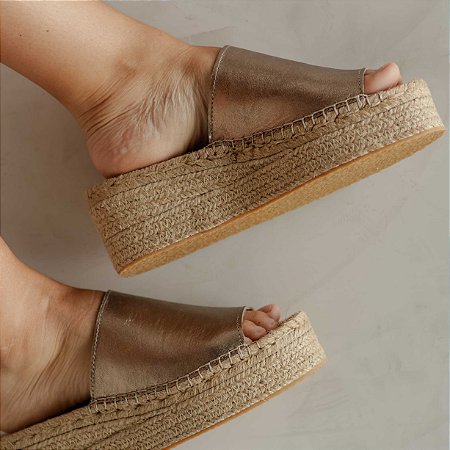 espadrille flatform slide metalizada