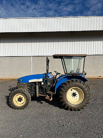 Trator new holland Tt 3880