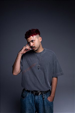 Camiseta Boxy Você É Tecnológico (Chumbo)