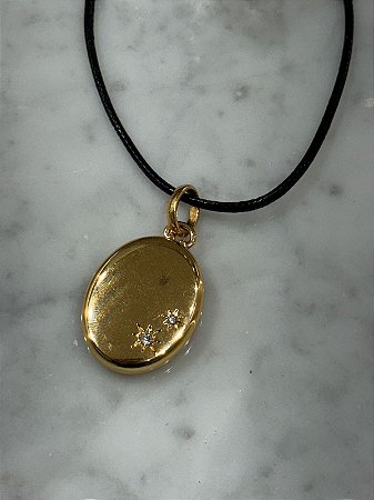 Relicário Astros Dourado