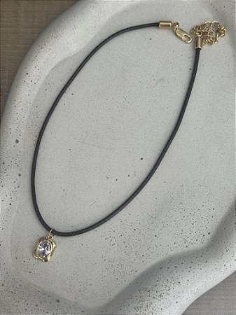 Choker Couro Café com Pingente Quadrado