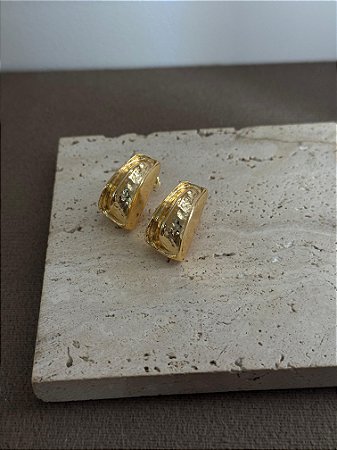 Brinco Drapê Golden