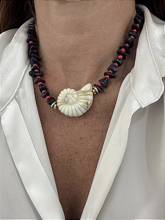 Colar Concha Navy
