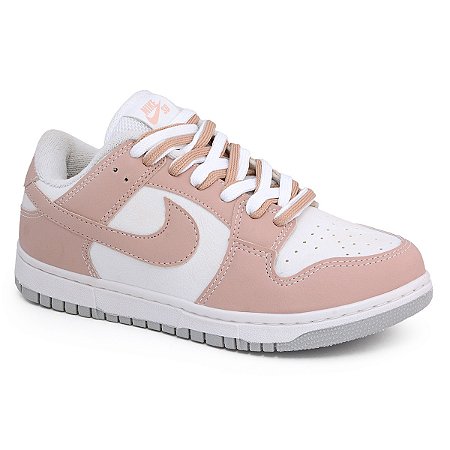 dunk lows pink and white