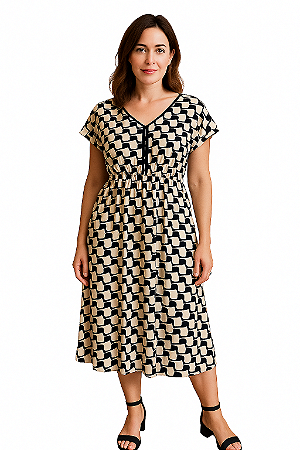 VESTIDO MIDI CAVADO ESTAMPADO GEOMETRICO PRETO E BRANCO