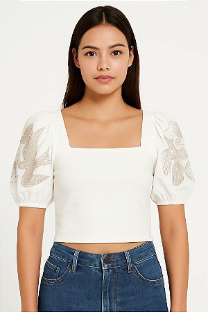 CROPPED MANGAS BUFANTES BORDADAS E DECOTE QUADRADO OFF WHITE