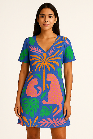 VESTIDO CURTO MEDIO COM MANGAS CURTAS DECOTE V FRENTE E COSTAS ESTAMPADO TROPICAL COQUEIRO E ONÇA COLORIDO