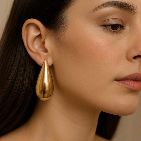 BRINCO GOTA ESTICADA BANHO OURO